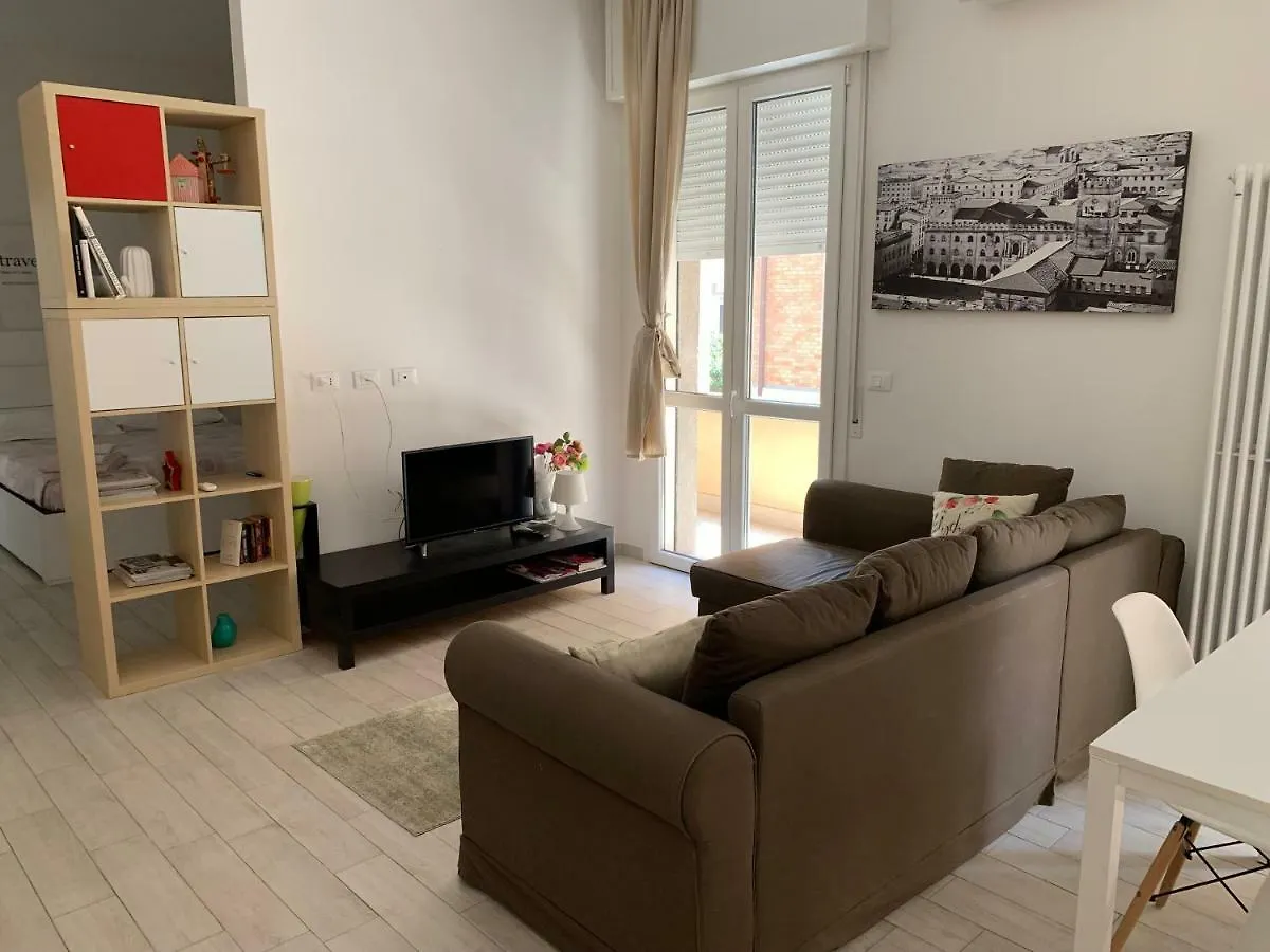 Sorbelli Apartments 1 E 2 Bologna