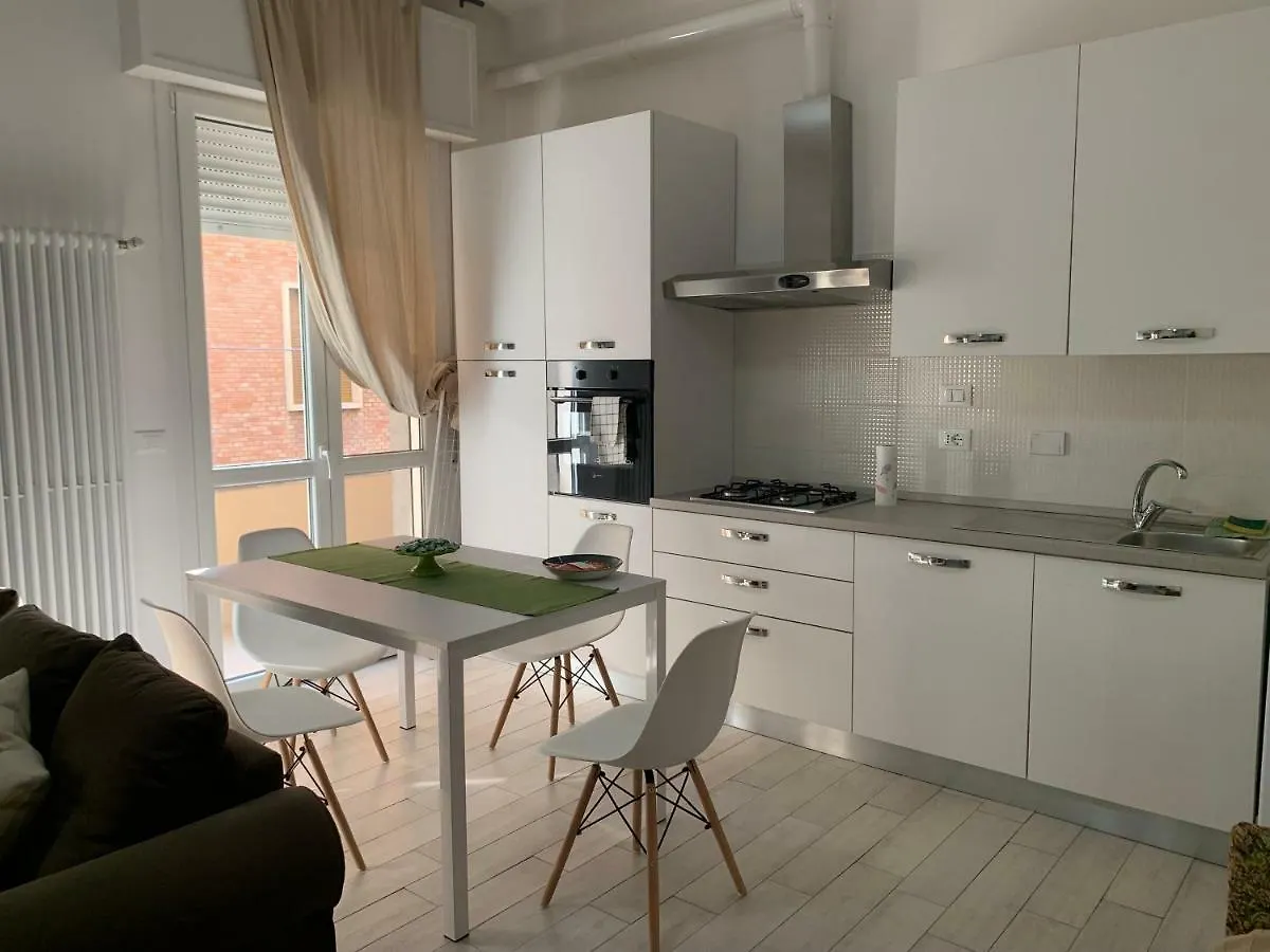 Sorbelli Apartments 1 E 2 Bologna