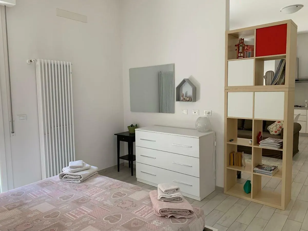 Sorbelli Apartments 1 E 2 Bolonya İtalya