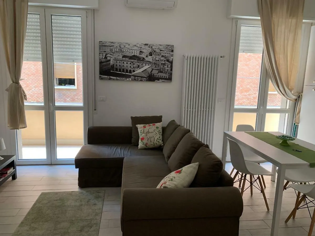 Sorbelli Apartments 1 E 2 Bolonya 0*,  İtalya