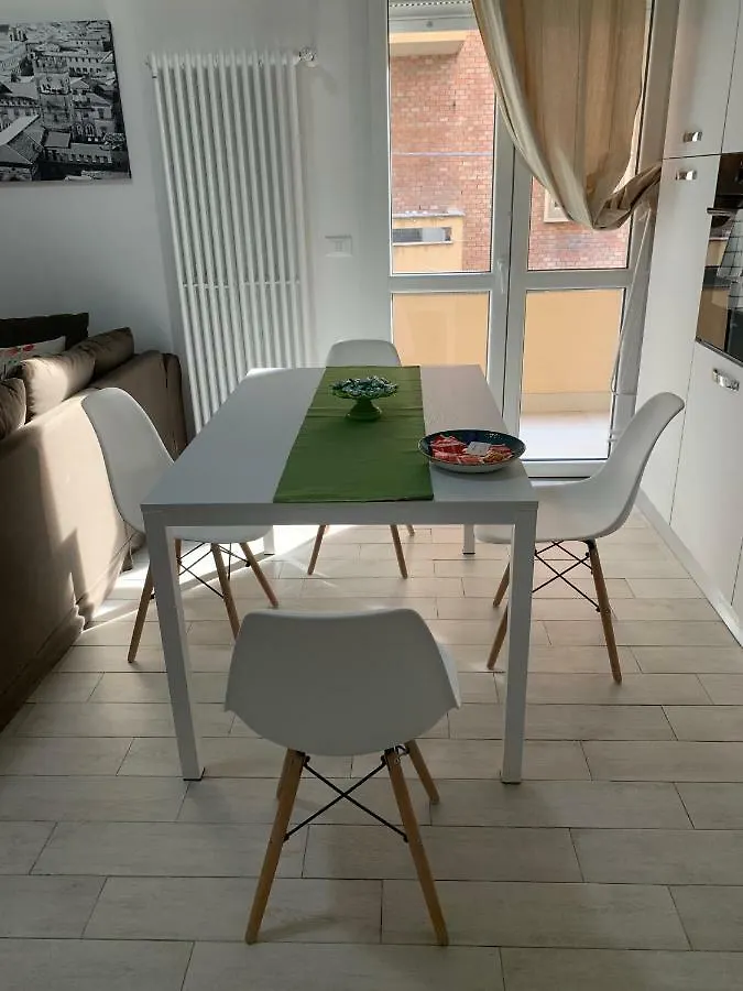 Sorbelli Apartments 1 E 2 Bolonya İtalya
