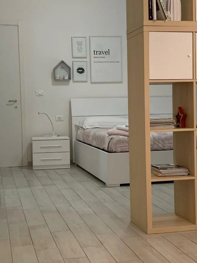 Sorbelli Apartments 1 E 2 Bolonya 0*,  İtalya